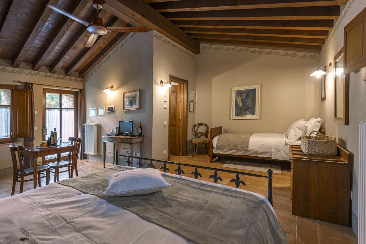Podere Carceroni Poggi del Sasso Extérieur photo